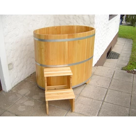 Kaltwasser Tauchbekcen aus  Lärchenholz, innen und aussen farblos beschichtet