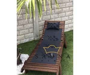 Pikkupuoti Sauna Liegetuch aus 100% Leinen, Anthrazit mit Rentier Motiv